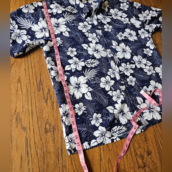 Shuangqi Hawaiian Shirt - Picture 3 of 6